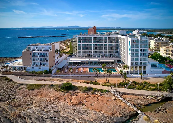 Universal Hotel Romantica